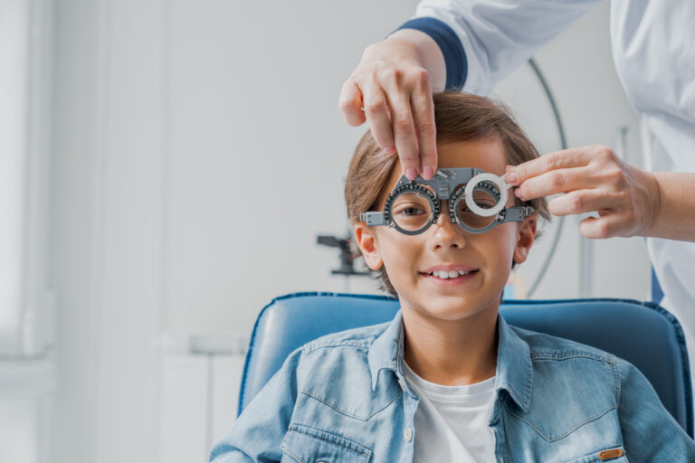 5 padecimientos oculares más frecuentes en la infancia.